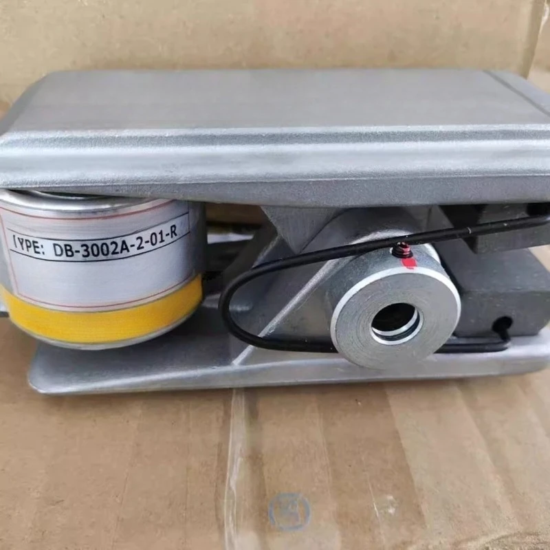 

DB-3002A-2-01-R on sale