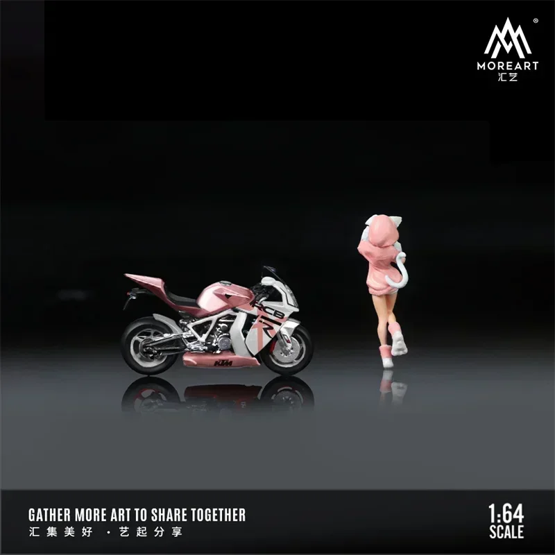 MoreArt 1:64 1190 Pink Girl Motorcycle Figure set