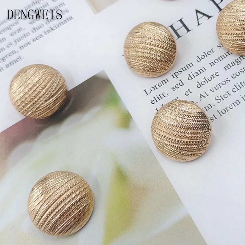 Retro Golden Metal Buttons for Clothing Sweater Coat Sewing Accessories DIY Needlework Handmade Sewing Buttons New 6pcs