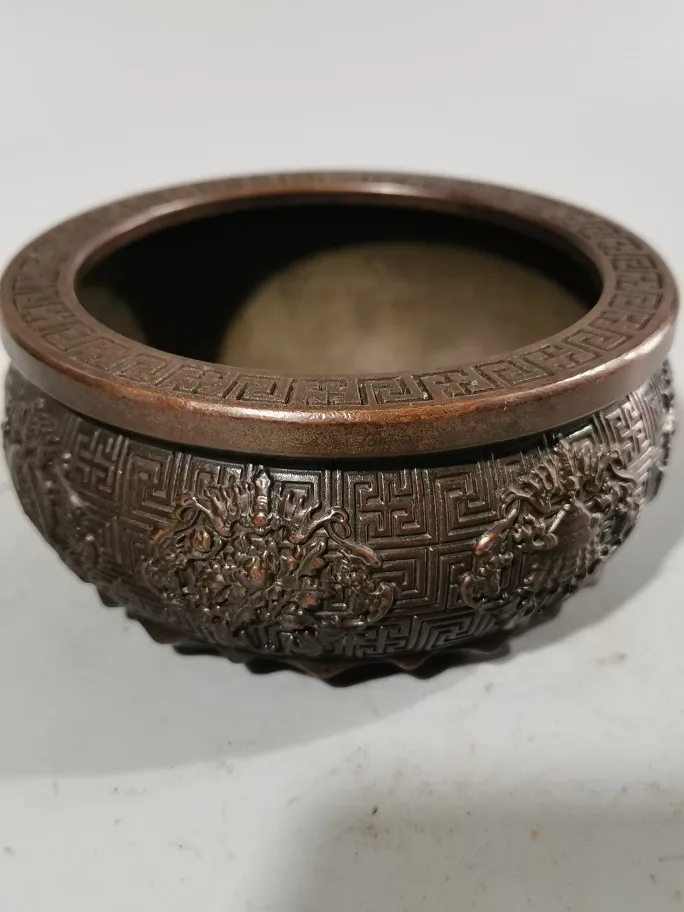 Bronze ware, eight auspicious treasure pots, exquisitely crafted and perfectly coated