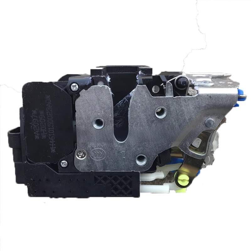 

High-Quality Door Lock Assembly (Driver Side, Left) for Foton Daimler Auman GTL/EST | Part No.: H4610150023A0