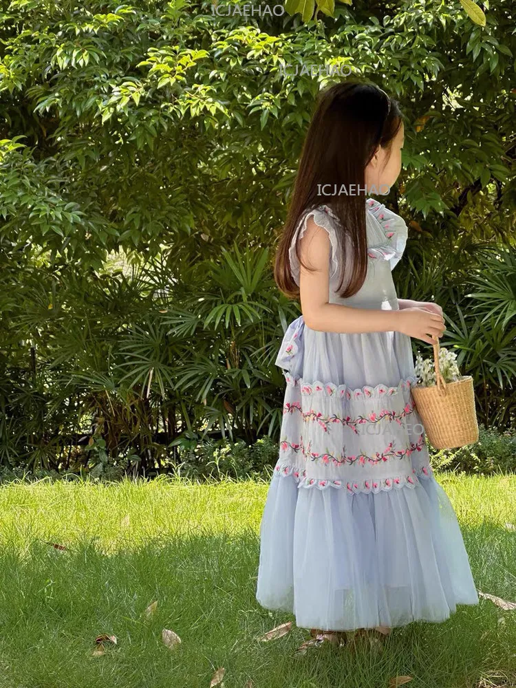 

New Girls Dress 2026 Summer Court Dresses Party Children Costume Vestido Kids Clothes Style Floral Embroidery Puffy Princess