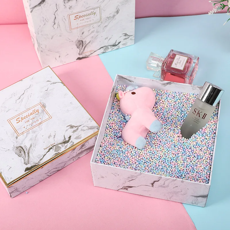 Maßgeschneiderte Box im Ins-Stil mit Marmormuster, exquisite Geburtstagsbox mit Deckelverpackung