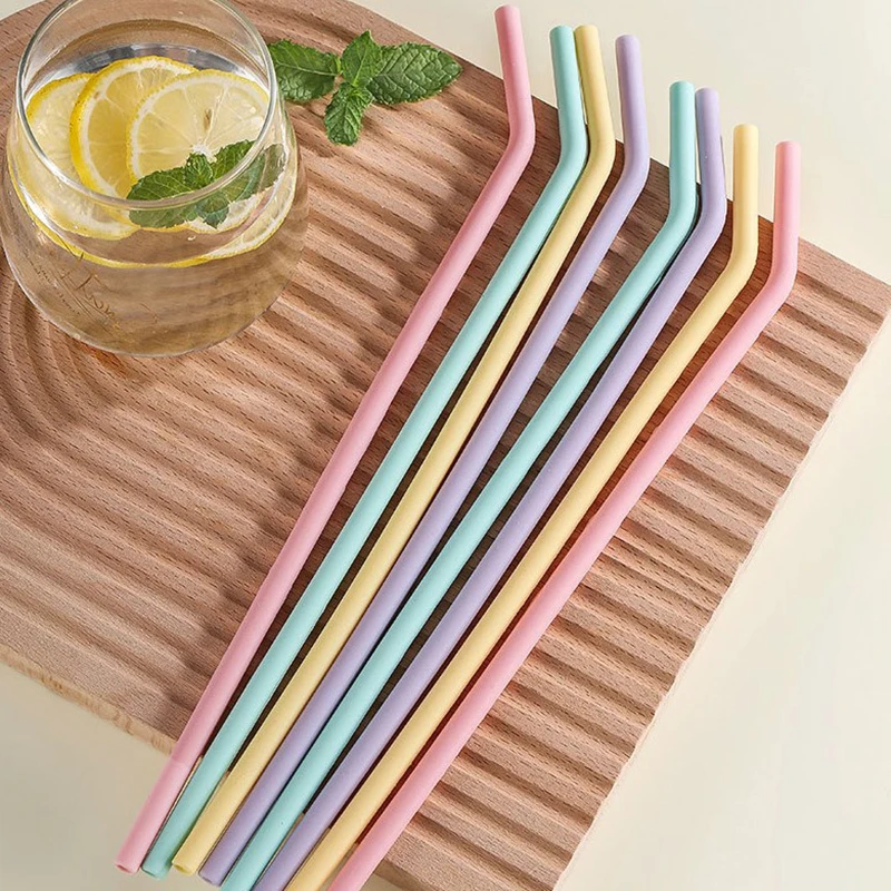 4Pcs Random Food Grade Colorful Silicone Straws For Children Drinking Water Drinks, Juice Curved Straws, Outdoor Tableware