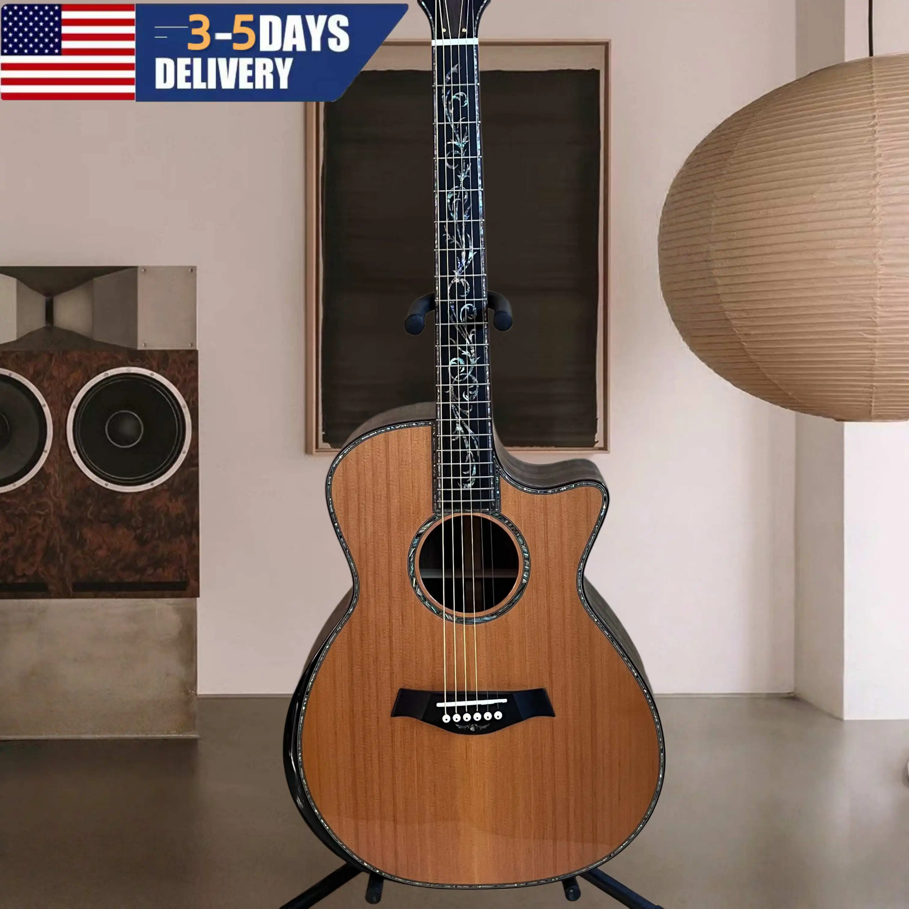 Klassische Akustikgitarre mit rotem Kiefernholz-Deck, bedrucktem Griffbrett und 6-Saiten-Design mit abgeschrägten Ecken
