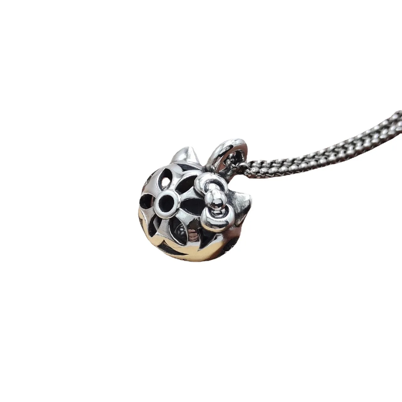 sterling silver pendant personality vintage Thai silver cute cat hollow ball cherry blossom pendant men and women fashion Bell