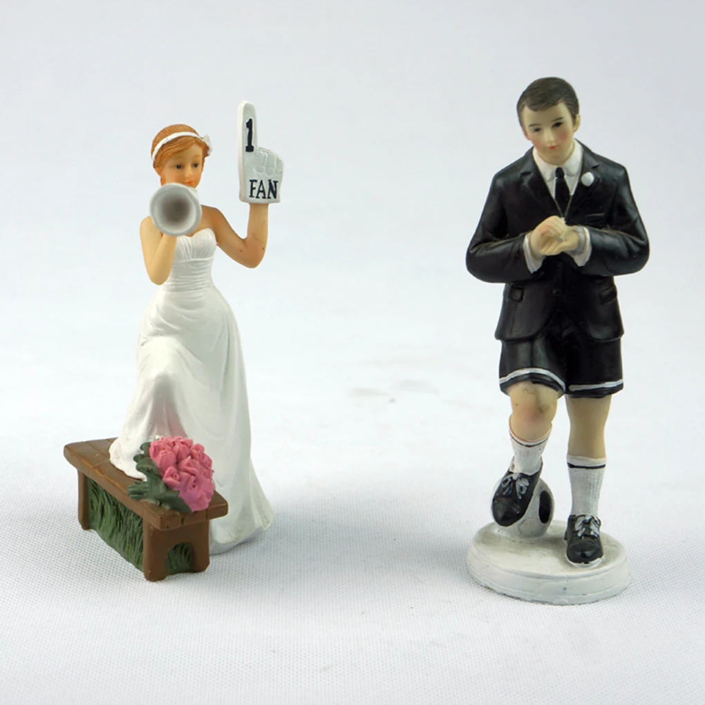 Couple Football Game Figurine Wedding Cake Topper Gift Doll Resin Crafts Party Decoration