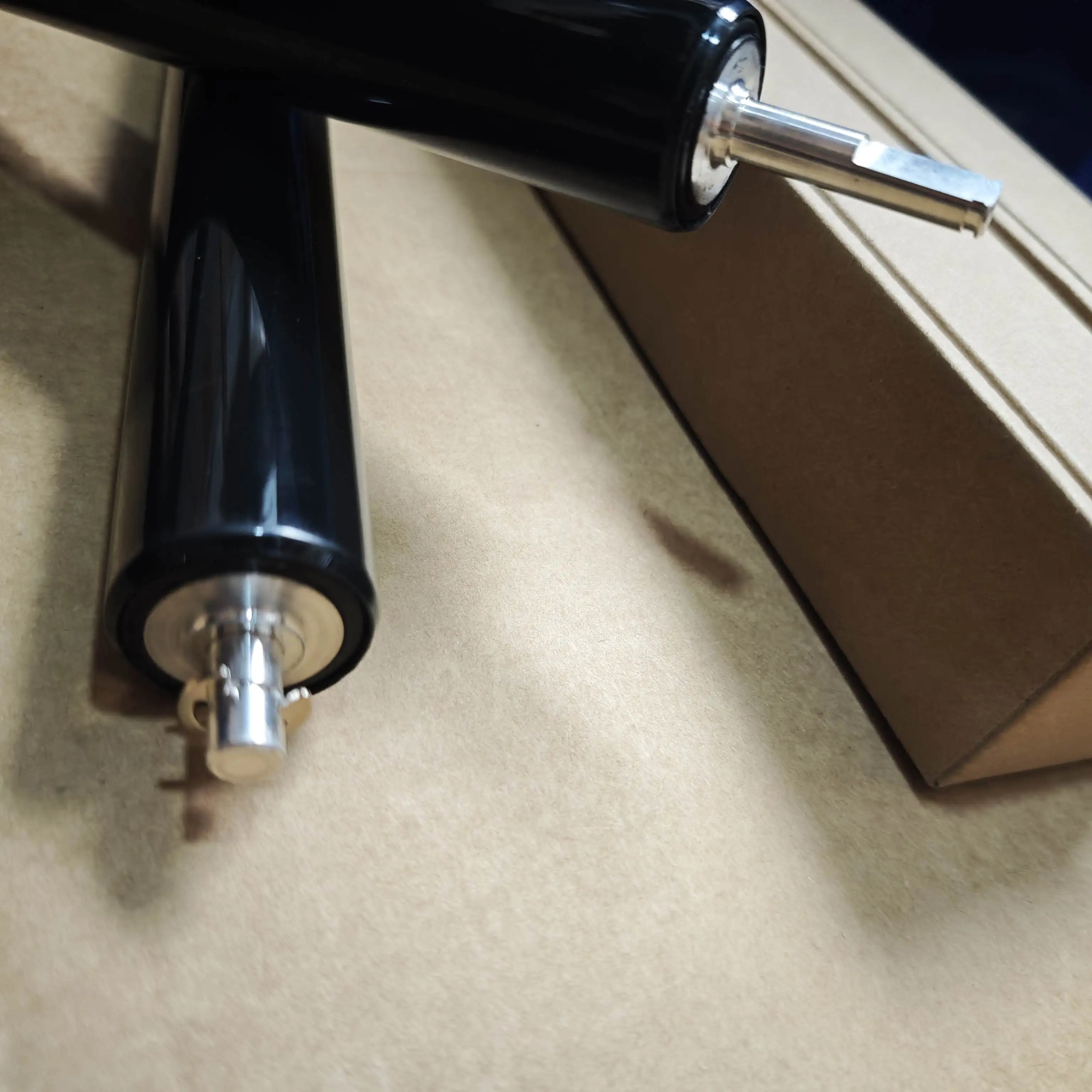 

1PCS RC1-3321-000 RM1-4579-000 CB506-67902 Fuser Lower Pressure Roller for HP 4200 4250 4300 4345 4350 P4014 P4015 P4515 M4555