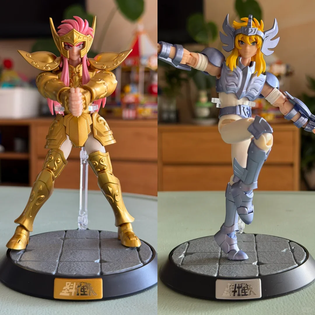 Auf Lager BLOCKES Saint Seiya Gold Wassermann Camus Cygnus Hyoga Taurus Aldebaran ​ Zusammengebautes Modellspielzeug CLASSIC CLASS Gold Saint