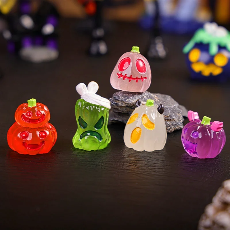 

B24C-Halloween 8 Piece Luminous Micro Landscape Miniature Figurine Resin Craft Fairy Garden Ornament Pumpkin Ghost Decoration