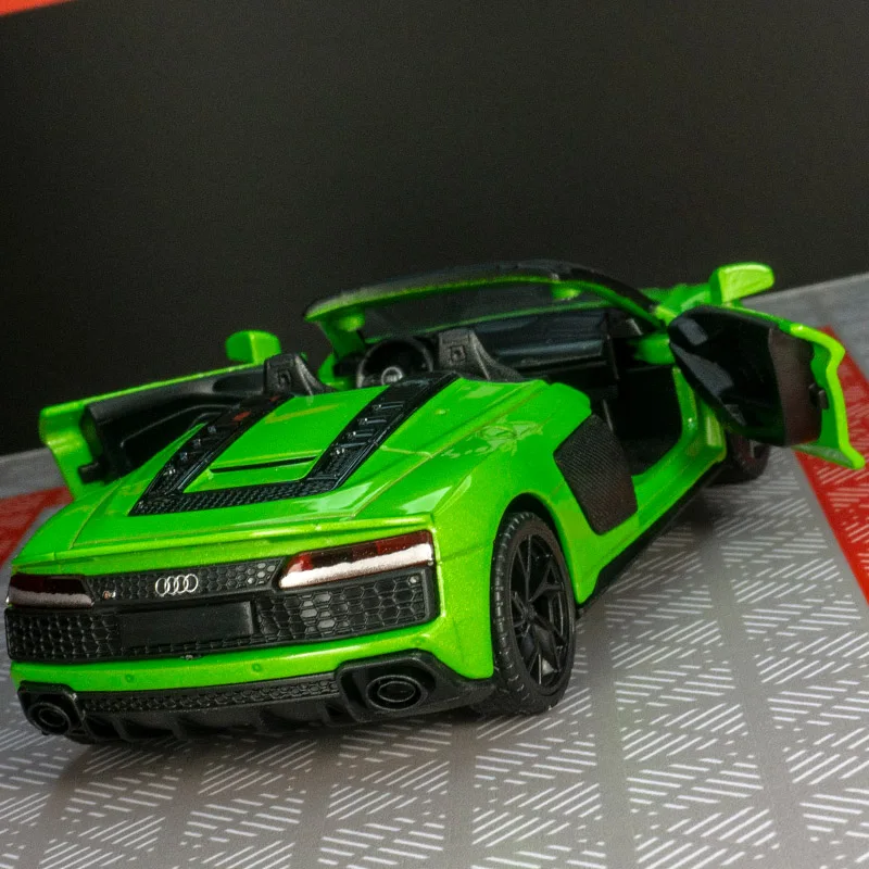 1:32 AUDI R8 V10 Alloy Cars Model Diecast Toys Convertible Supercar Doors Oprened Sound Light Pull Back Vehices Collection Gift