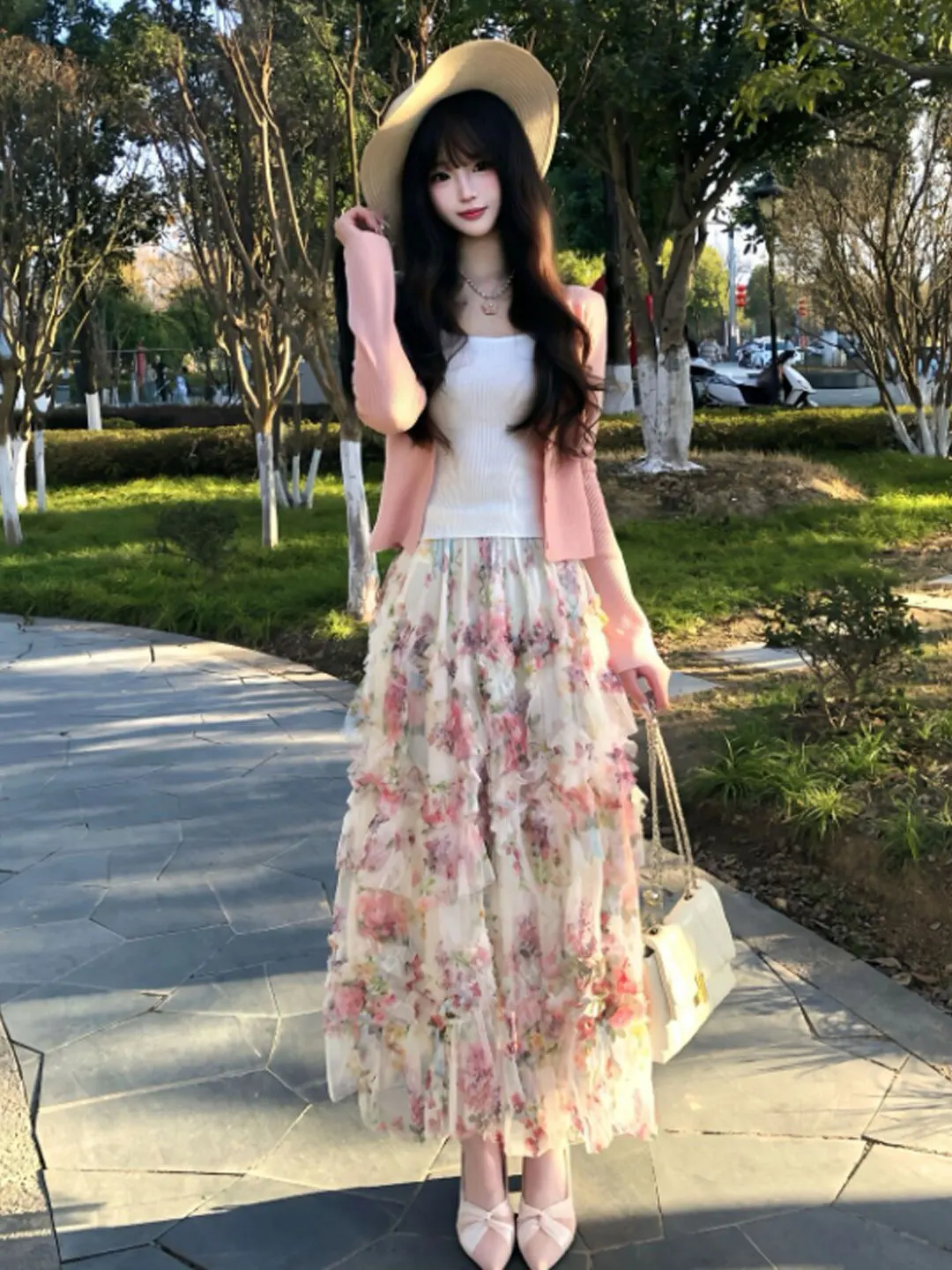 

Sweet Pink Open Cardigan Vest Floral Half Skirt Three Piece Set Youthful Spring Collection Comfortable Fashionable Women's En...