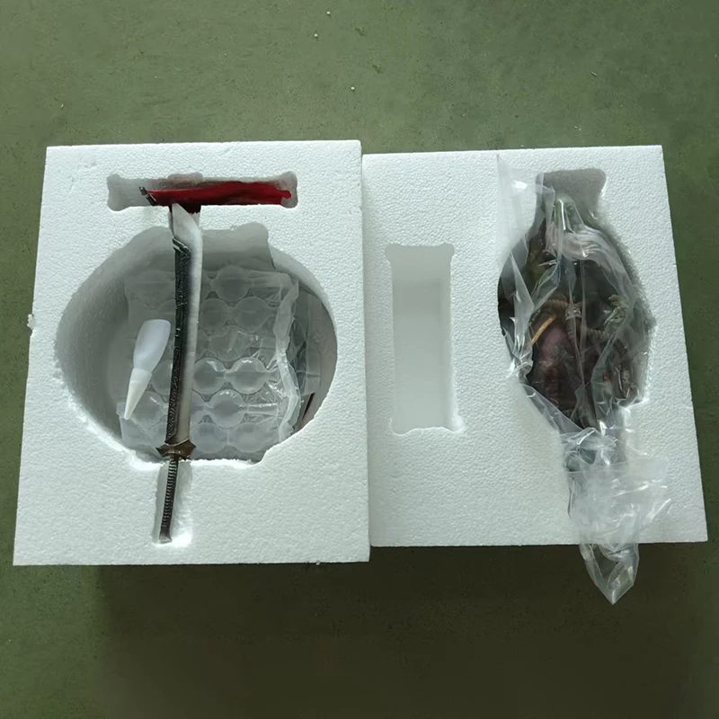 Nouveau 40cm World Of Warcraft jeux d'anime entourant les Statues Breaking Dawn Hero épée Saint Samuro fait à la main décoration de Table cadeau