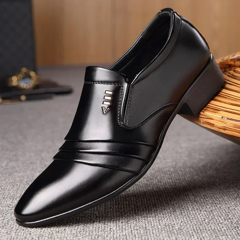 Mens Dress Shoes PU Leather Fashion Men Business Dress Loafers Pointy Black Shoes Oxford Breathable Pointed Formal Wedding Shoes