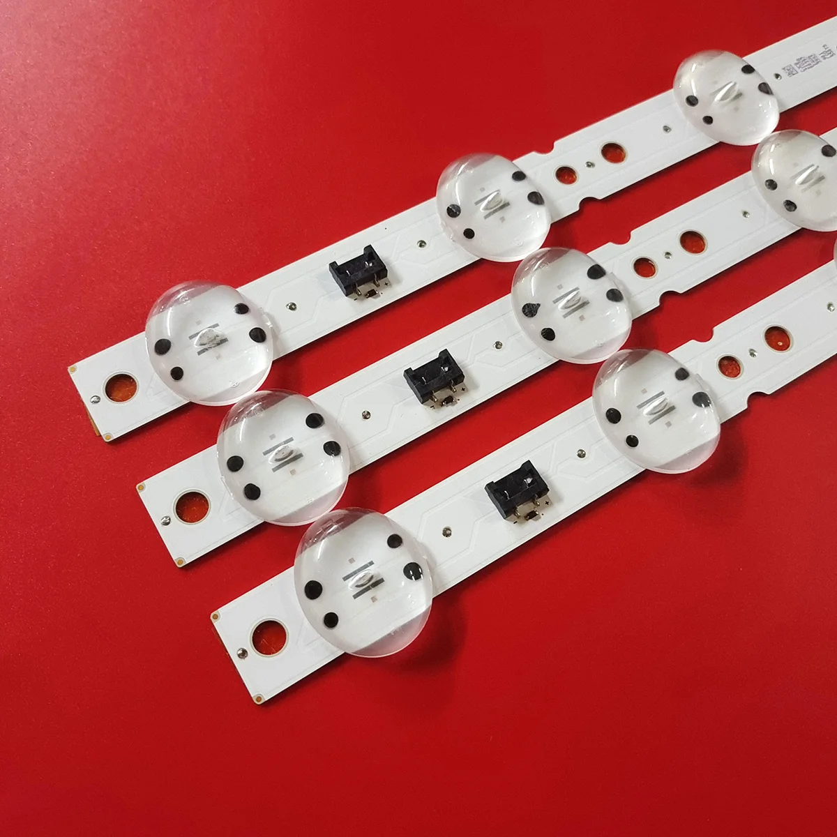 شريط LED لـ 55UN6950 55UK6090 55UK6200 55UK6300 55UK6360 55UK6400 55UK6470 55UM6910 55UM6950 55UM7000 55UN6950ZUA 55UM7050