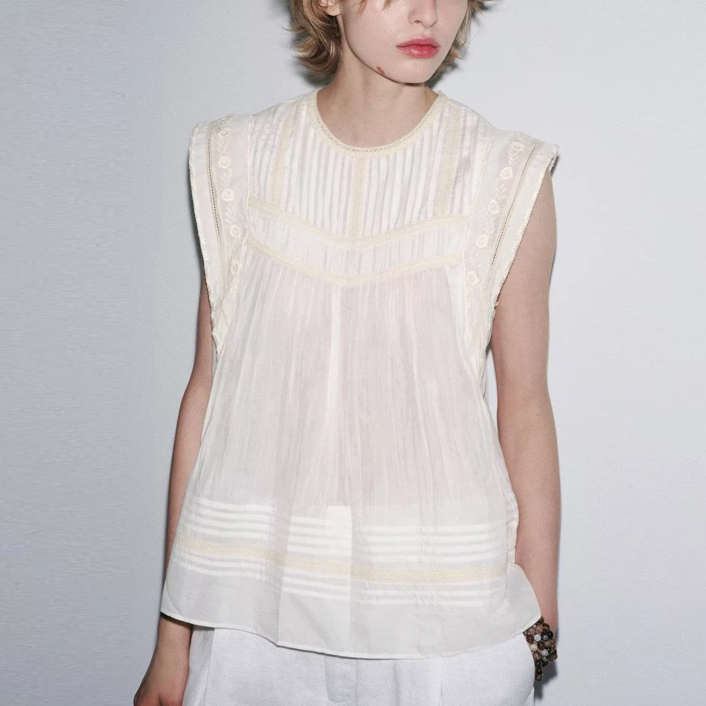 

Ele повседневная женская одежда с вышивкой из полиэфирного волокна, осень 2022, новинка Sle Z, повседневная одежда, женский топ Faion