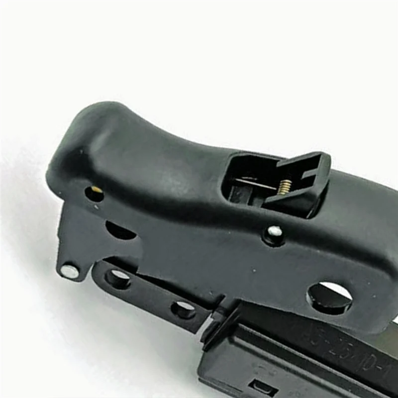 Interruptor B84B-N778935 para aparador de sebes sem fio de 22 polegadas 20V DCHT820