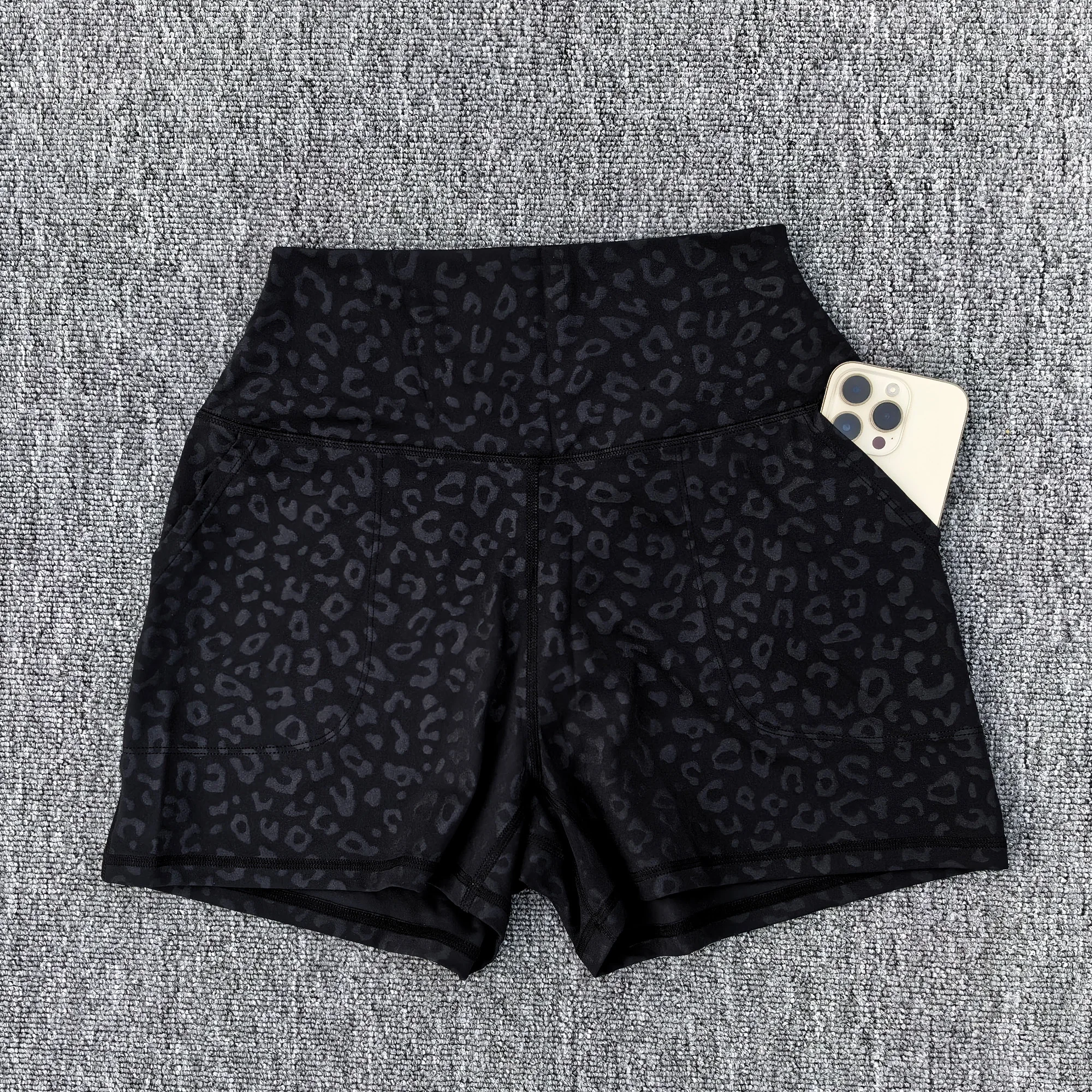 Solid Color Women\'s Sports Yoga Shorts Women\'s Casual Sports Shorts Hip Lifting Fitness Shorts, High Waisted Pocket Shorts