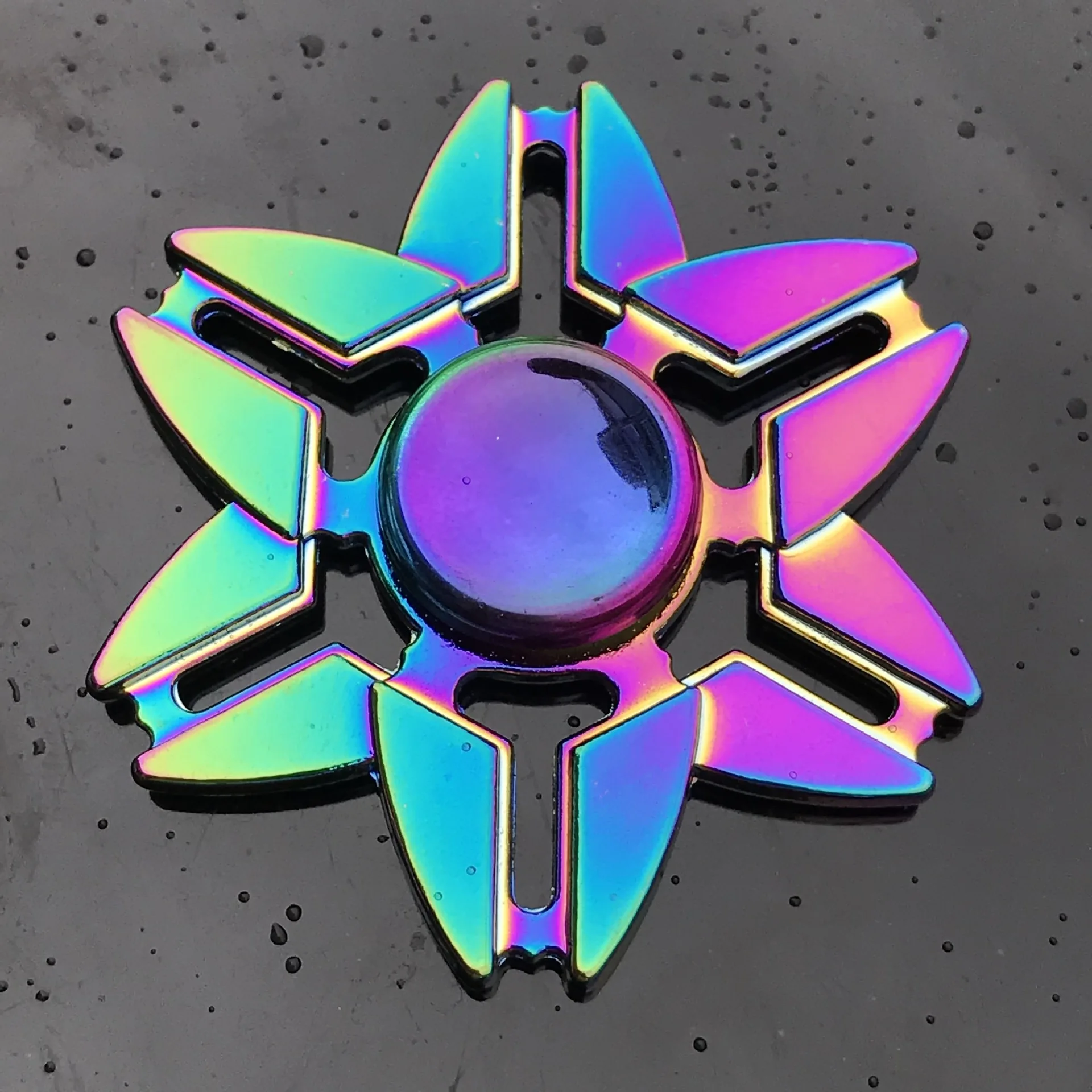 Neuer Metall-Regenbogen-Fidget-Spinner mit Farbverlauf R188 Geräuscharmes Lager EDC Handspinner Fingerspitzen-Gyro Anti-Angst Erwachsenenspielzeug Geschenke