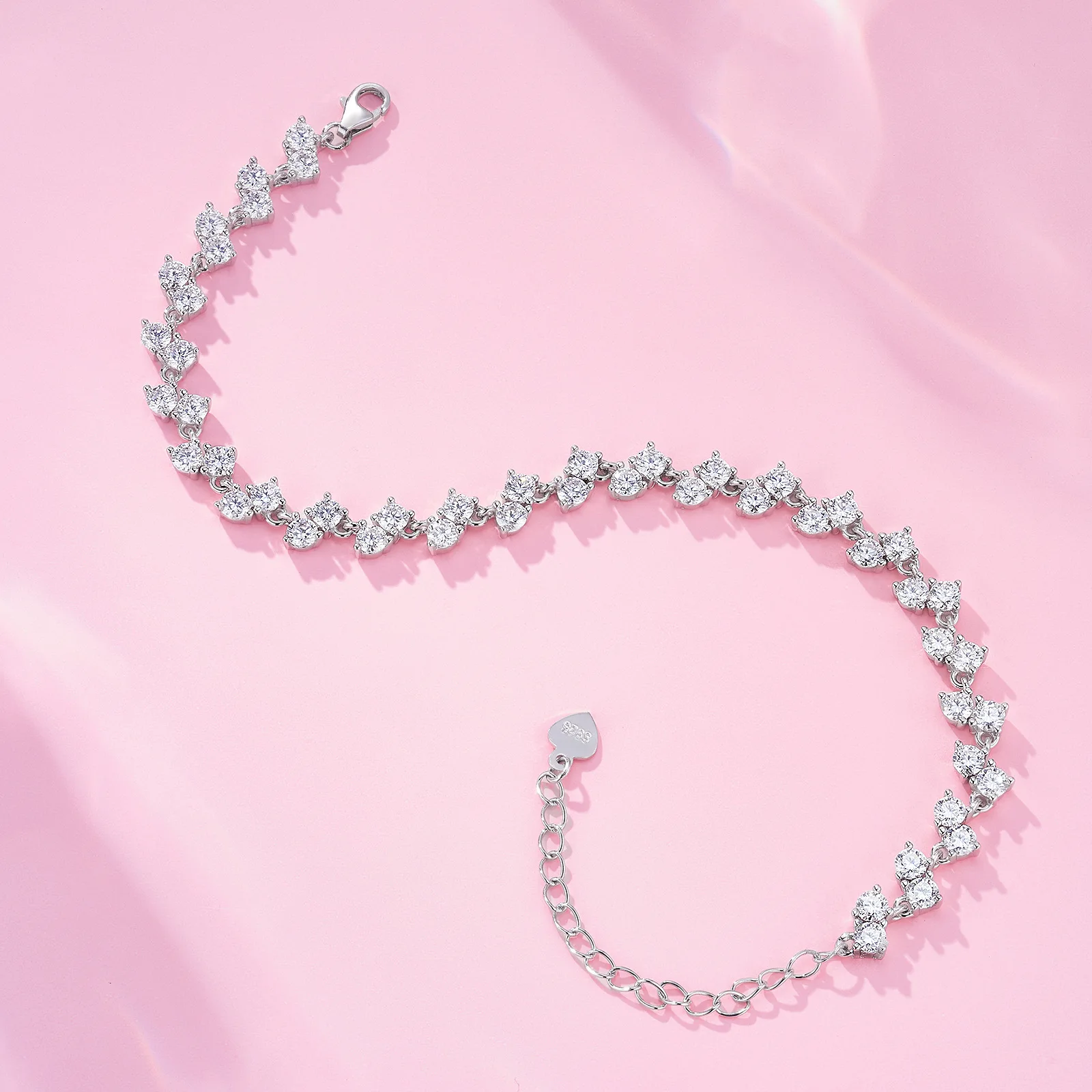 S925 Silver White Gold Plated 3mm*50 D Color Moissanite Full Pave Leaf Shape Women's Bracelet, Exquisite Jewelry.