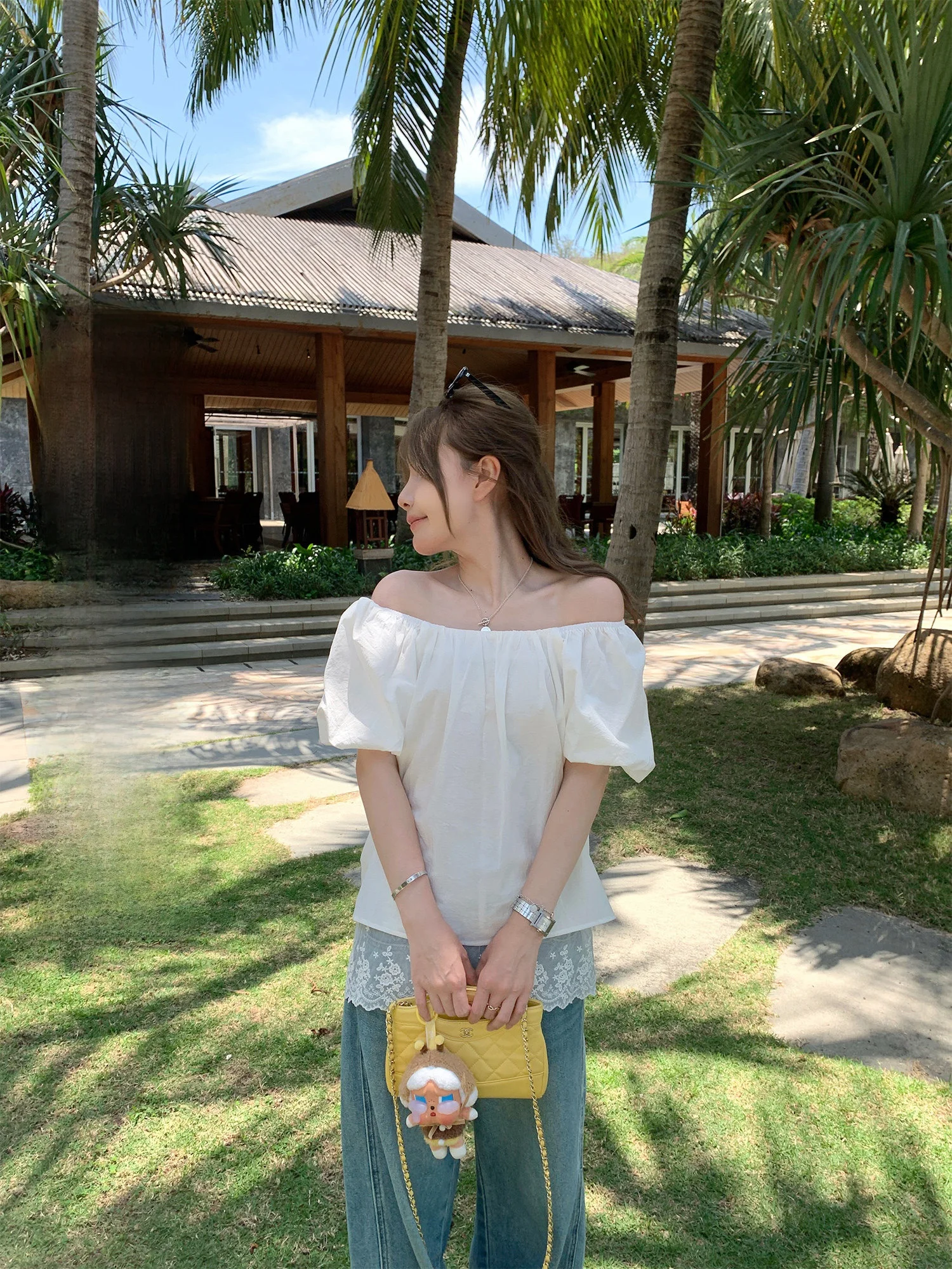 

Корейская свободная блузка с одним открытым плечом и кружевными вставками, женская модная блузка из вельвета для повседневной носки, цвет Sugar Snow Velvet