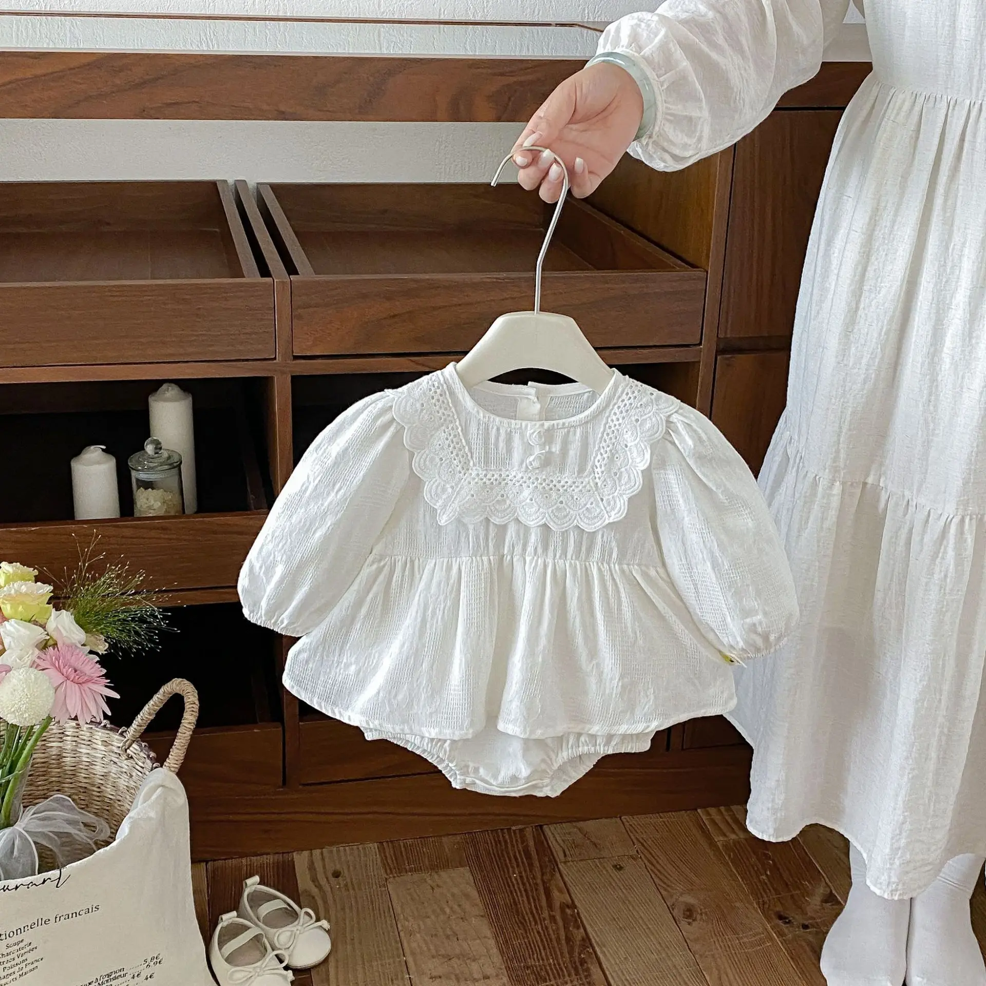 Baby Girl Sisters Clothes 2026 Autumn Newborn Girls Cotton Bodysuit Lace Collar Ruffle Romper Dress Toddler Daily Wear Outfit