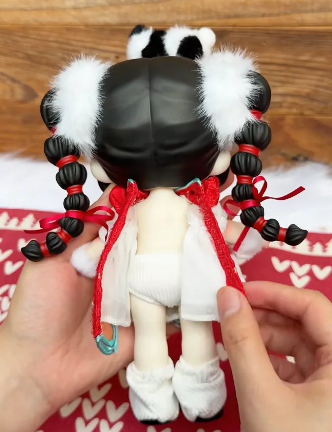 Genuino Nommi Mjd Action Figure Pace e sicurezza Ogni anno Collezione di bambole Kawaii Ornamento da tavolo Tendenza moda Regalo a sorpresa