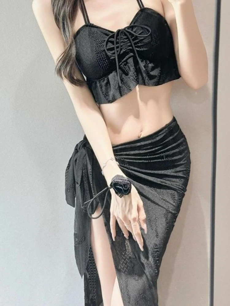 Ladies Floral Two Piece Swimsuit Fashion Cut Out Padded Bra Top Triangle Bottoms Vacation Resort Wear