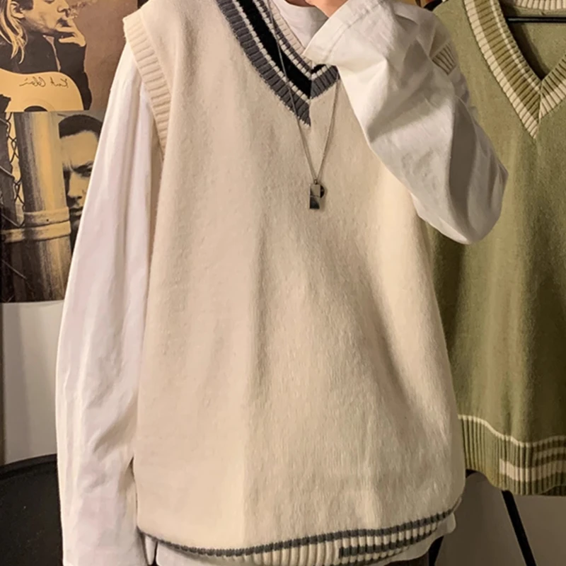 

Loose Casual Men's Knitted Vest Autumn V-Ne Svel College Sle Outerwear Breathable Polyester Fiber Regular Fit