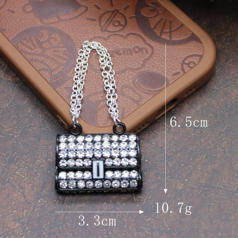 1PC Alla Moda Casa Delle Bambole Catena di Metallo Borsa Pacchetto Borsa Per Bambole In Miniatura Shopping Borsa Per Vestiti Accessori 3.55*2.8 CM