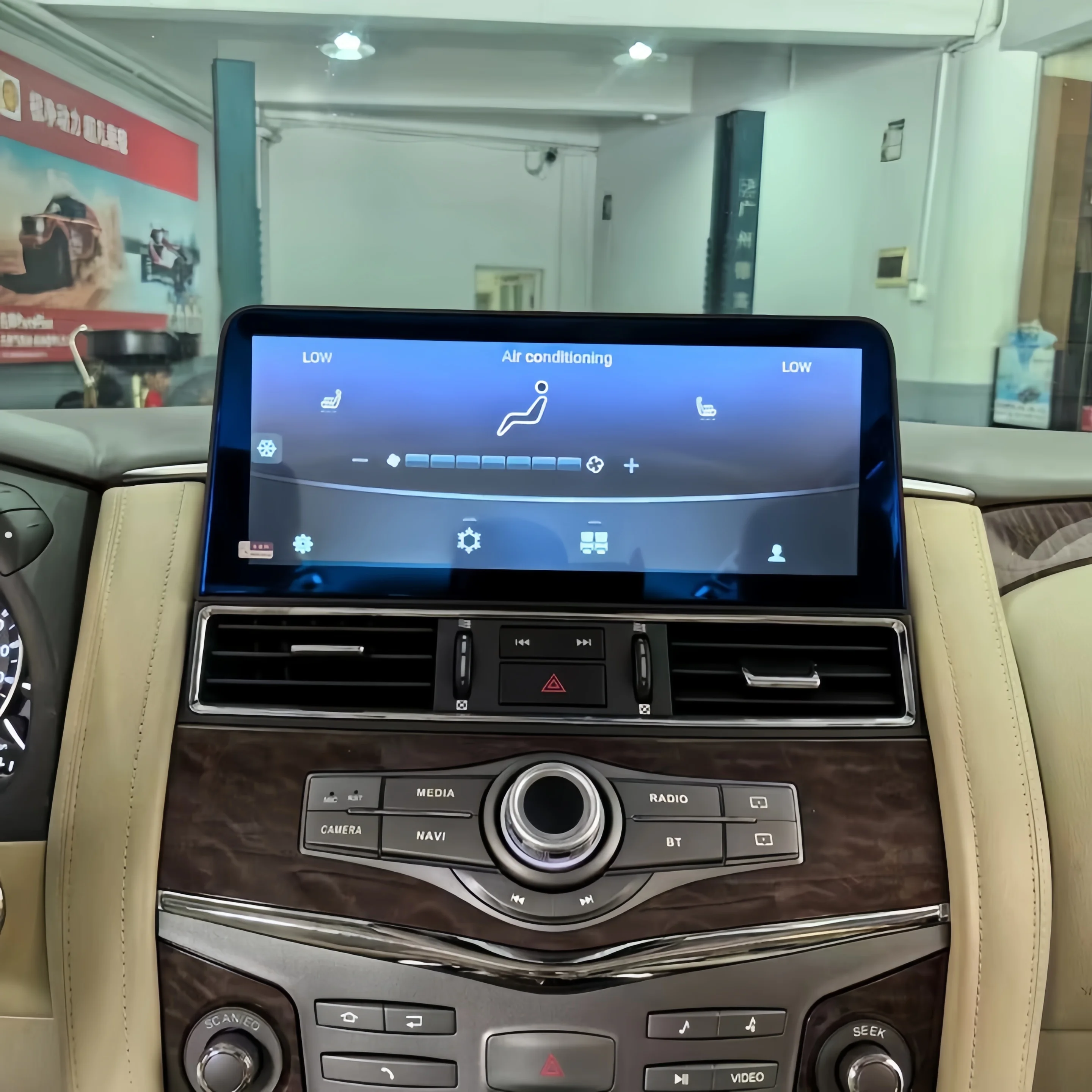 CarPlay Android 14 Car Multimedia Video Player Radio GPS Navigation 4G WiFi For Nissan Patrol Armada Y62 Infiniti QX80 2011-2022