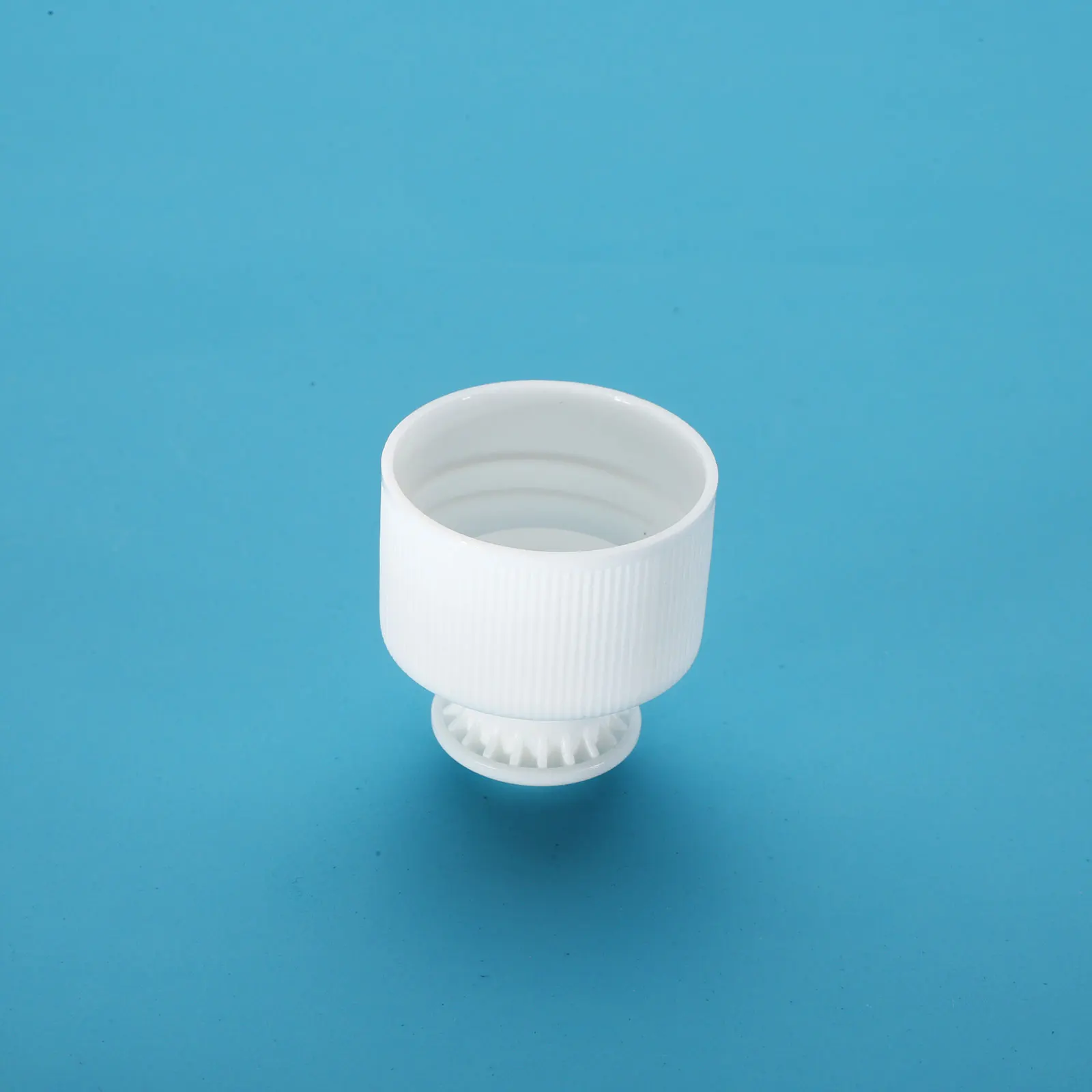 30Pcs Plastic Push Pull Caps Water Bottle Caps Sports Bottle Caps Tops Lids Replacement for 28 Mm Bottles