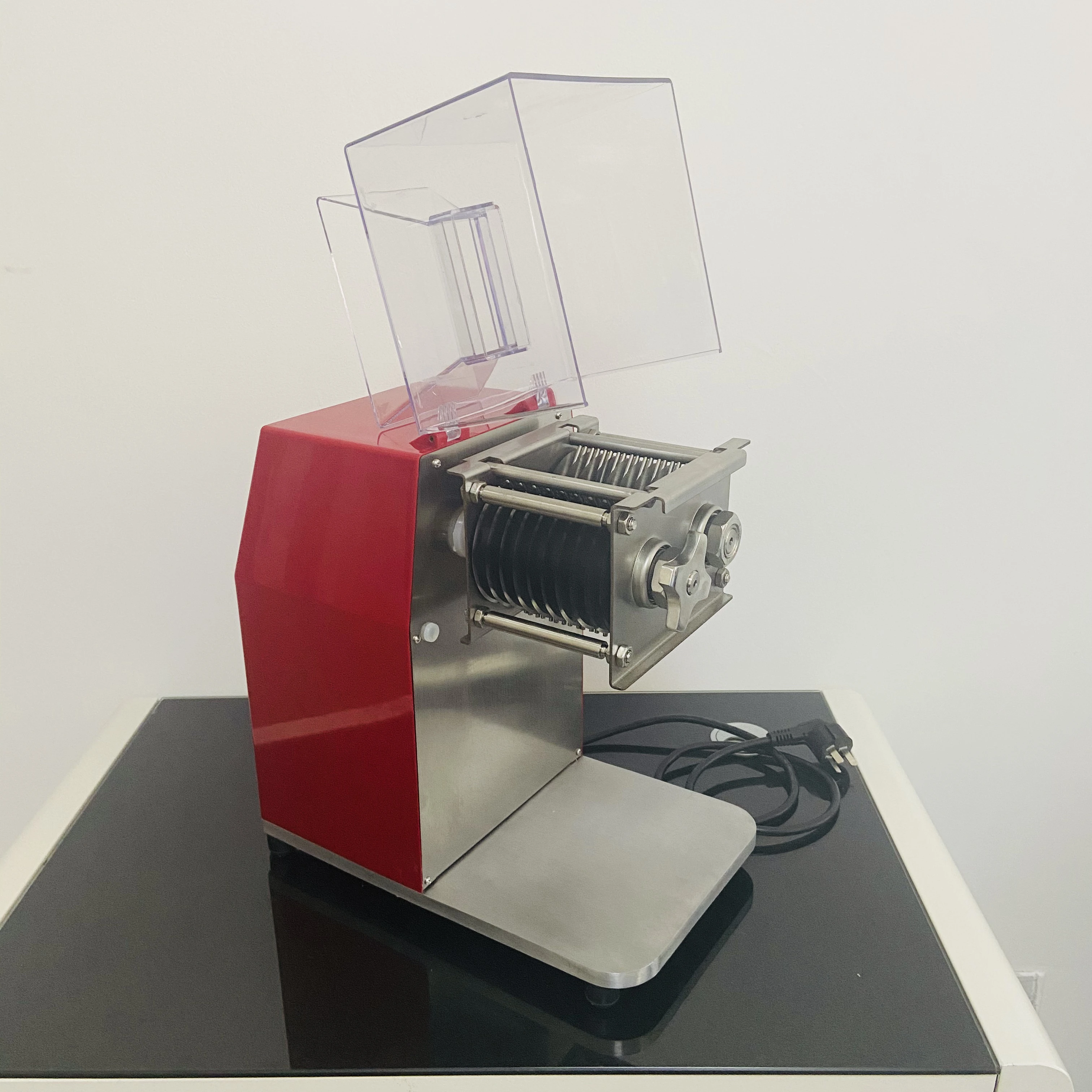 ماكينة تقطيع اللحوم العمودية متعددة الوظائف ماكينة تقطيع اللحوم الكبيرة مجموعة سكاكين المطبخ الأوتوماتيكية القابلة للإزالة قطاعة اللحوم