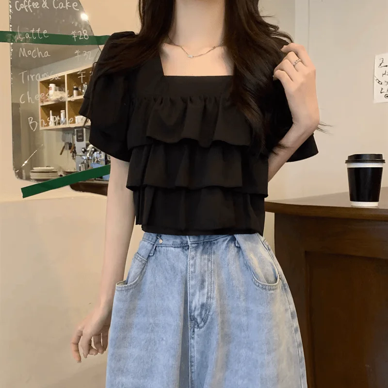 เสื้อชีฟองทรงหลวม คอเหลี่ยม แขนสั้น สไตล์เกาหลี รุ่นซัมเมอร์ 2024 ดีไซน์หวาน แฟชั่น แต่งระบายชายเสื้อ