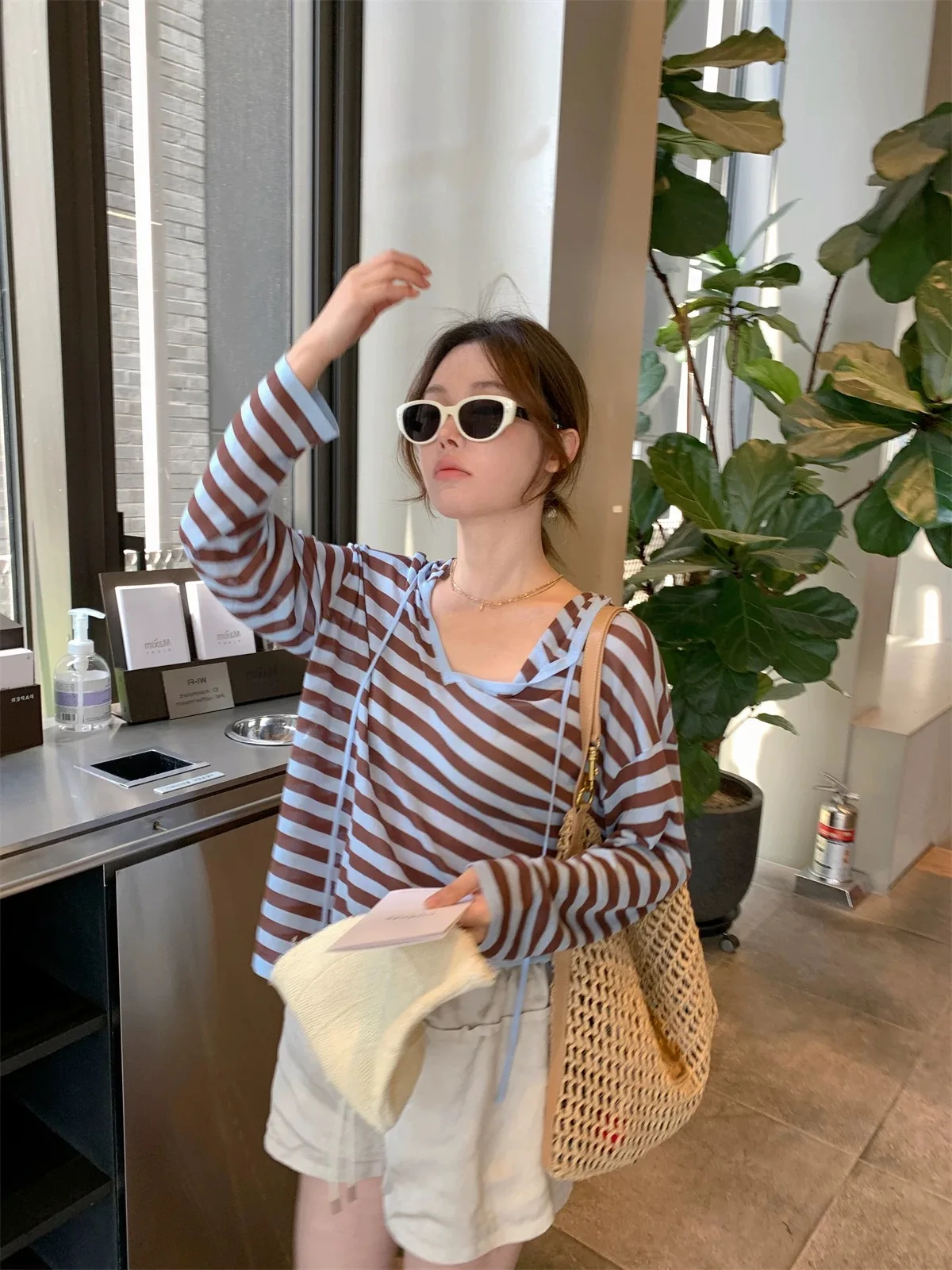 Lazy style contrasting striped thin hooded knitted breathable sunscreen cover shirt