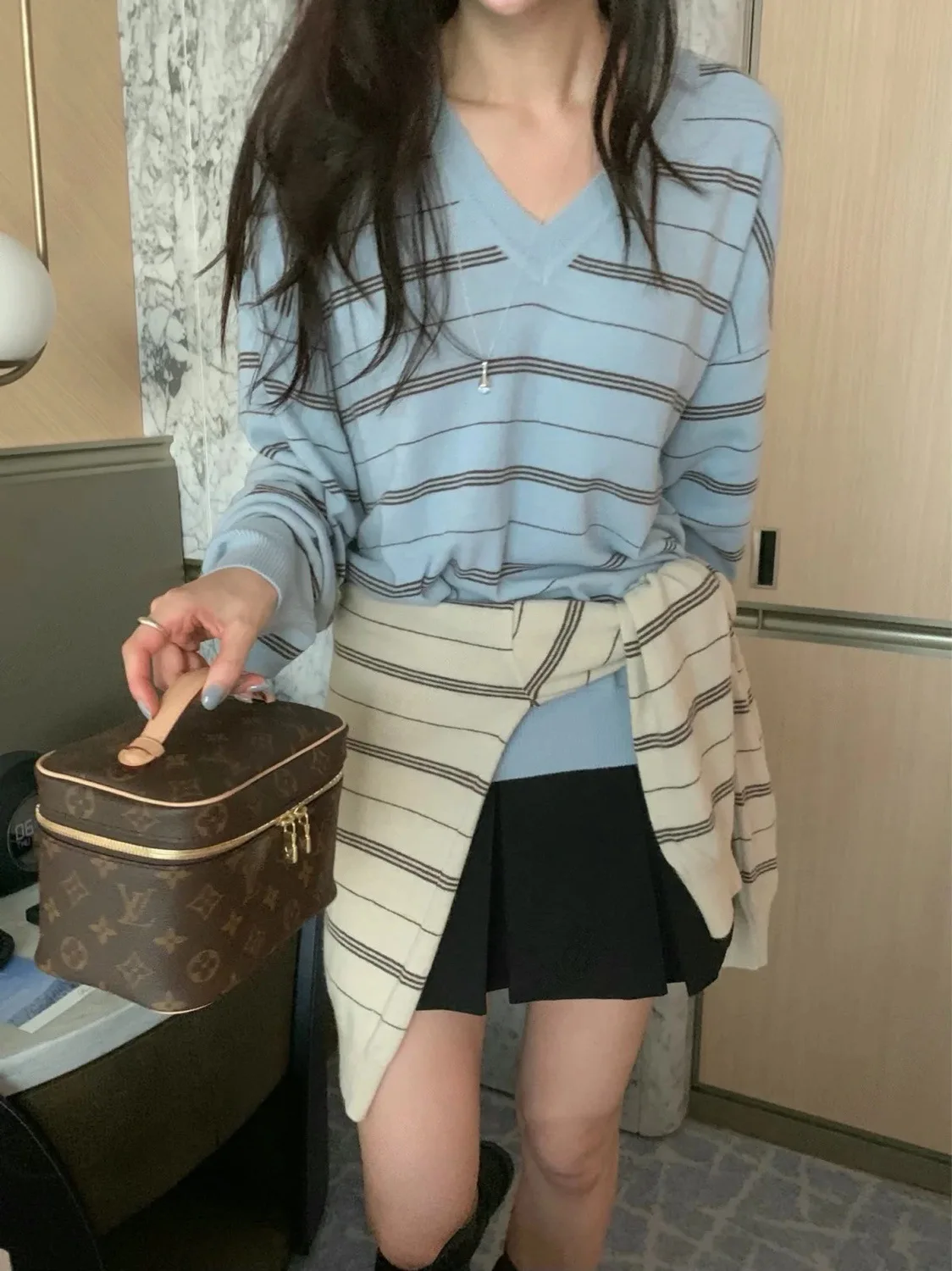 

Korobov Autumn Korean Ins All Match V Neck Long Sleeve Striped Loose Sweet Knitted Pullover