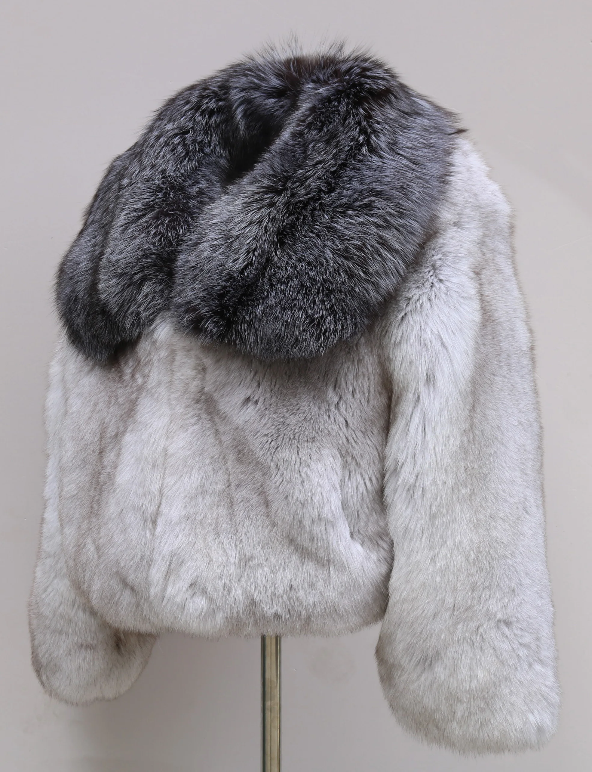 겨울 럭셔리 리얼 폭스 모피 코트 여성 자켓 패션 따뜻한 탱크 탑 플러스 사이즈 아웃웨어 패션 streetwear