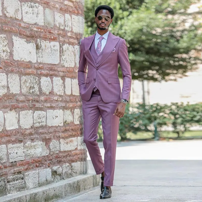 

Fashion Men's Suit 3 Pieces Blazers Sets For Wedding Slim Fit Male Tuxedos Jacket Vest And Pants Peaked Lapel Groom Wear