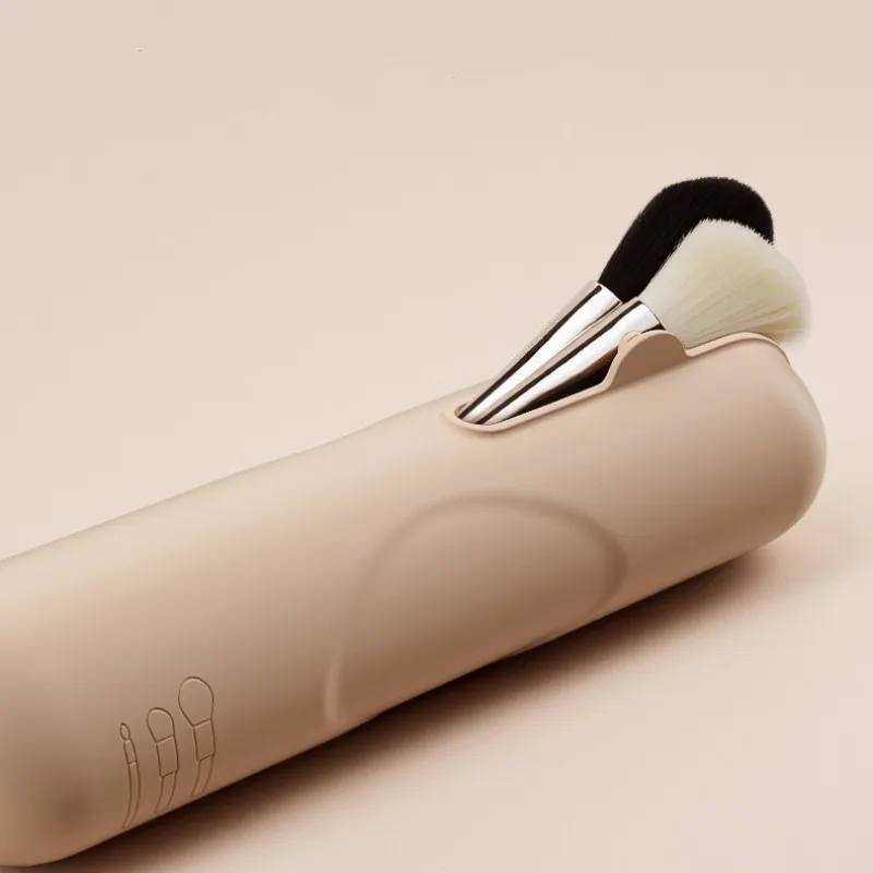 Minimalist Makeup B… - image