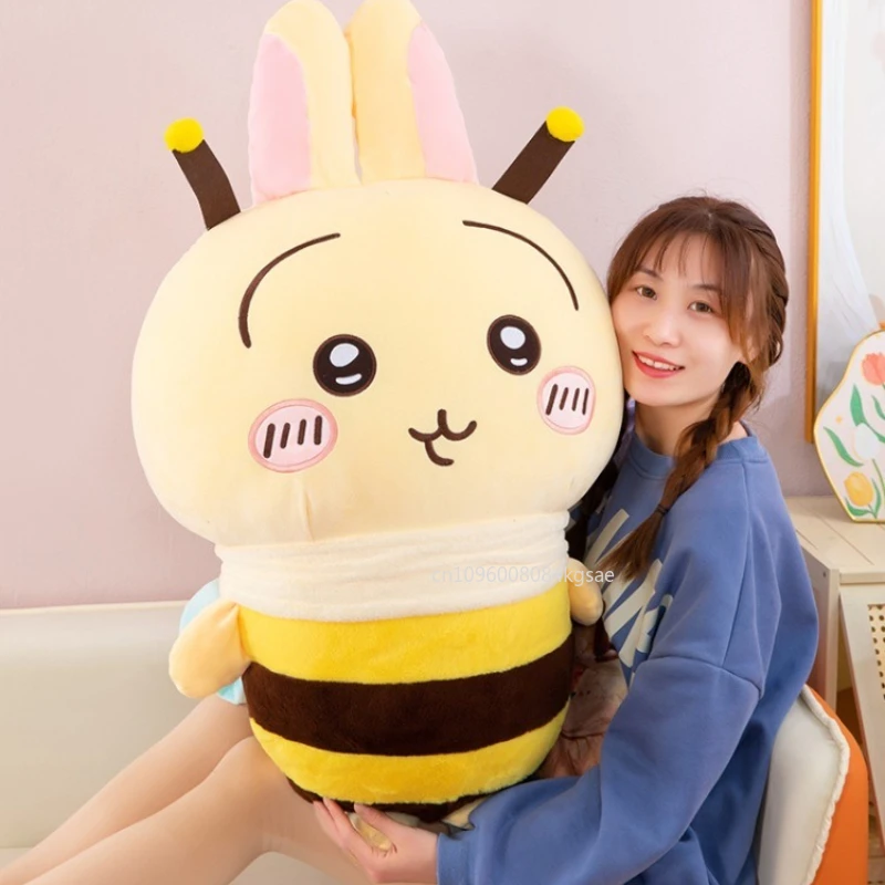 80 سنتيمتر حجم كبير Chiikawa تحويل إلى النحل محشوة بلوشيز الكرتون Hachi Usagi لينة أفخم دمية الأطفال وسادة هدايا عيد الميلاد