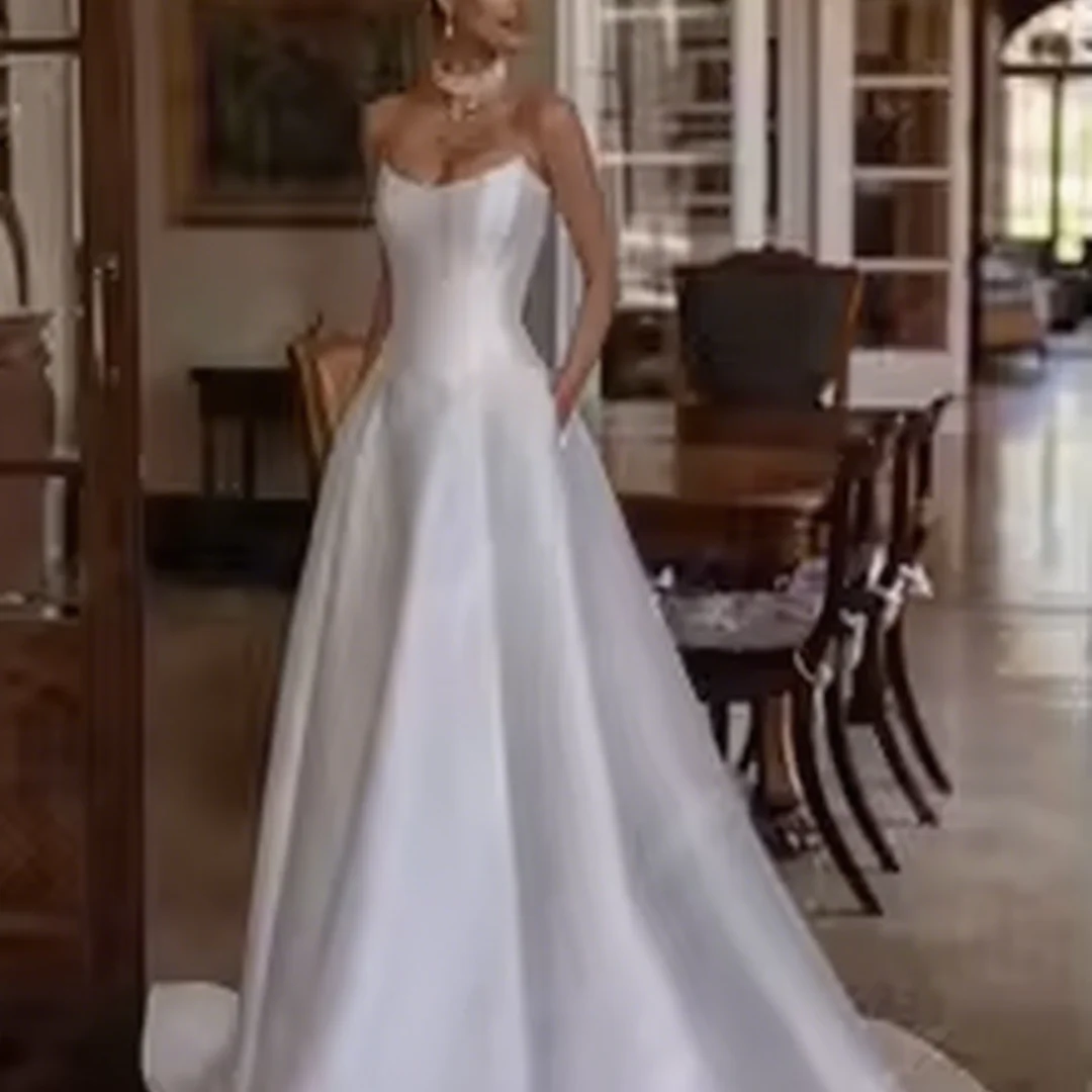 

Customized Modern Wedding Dresses A Line Satin Bridal Gowns Sexy Strapless Backless Formal Bride Porm Party Gowns
