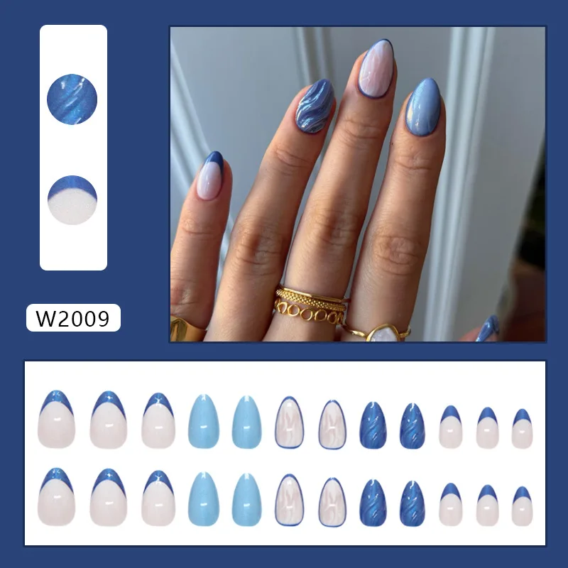 24 Stück lange, quadratische Nägel zum Aufdrücken – Y2K-Stil mit 3D-Lilie, funkelnden Strasssteinen und goldenen Perlen |   Glamouröses Design