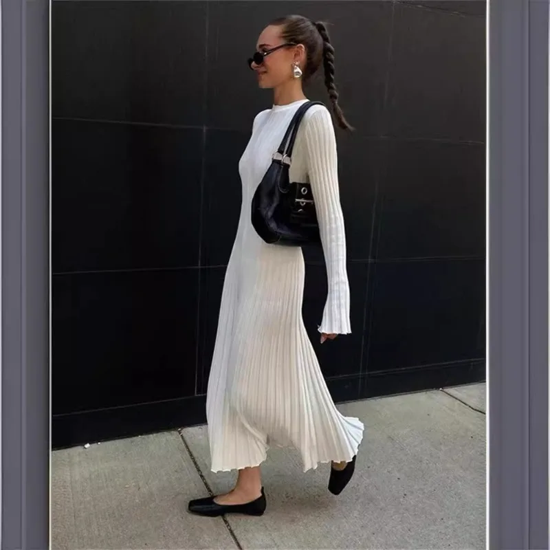 

2024 Autumn Elegant Knitted Ribbed Solid Slim Long Dress Women O Neck Long Sleeve Casual Streetwear Robe Female Commute Overalls