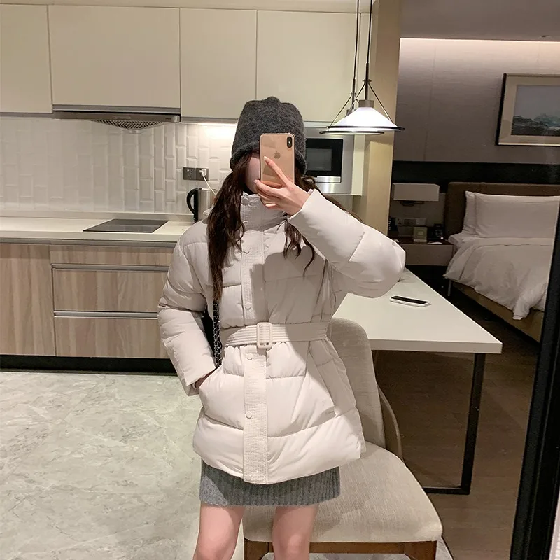 

High-end Design Slim-fit Down Jacket for Commuting Detachable Hood Solid Color Warm Cotton Coat with Belt