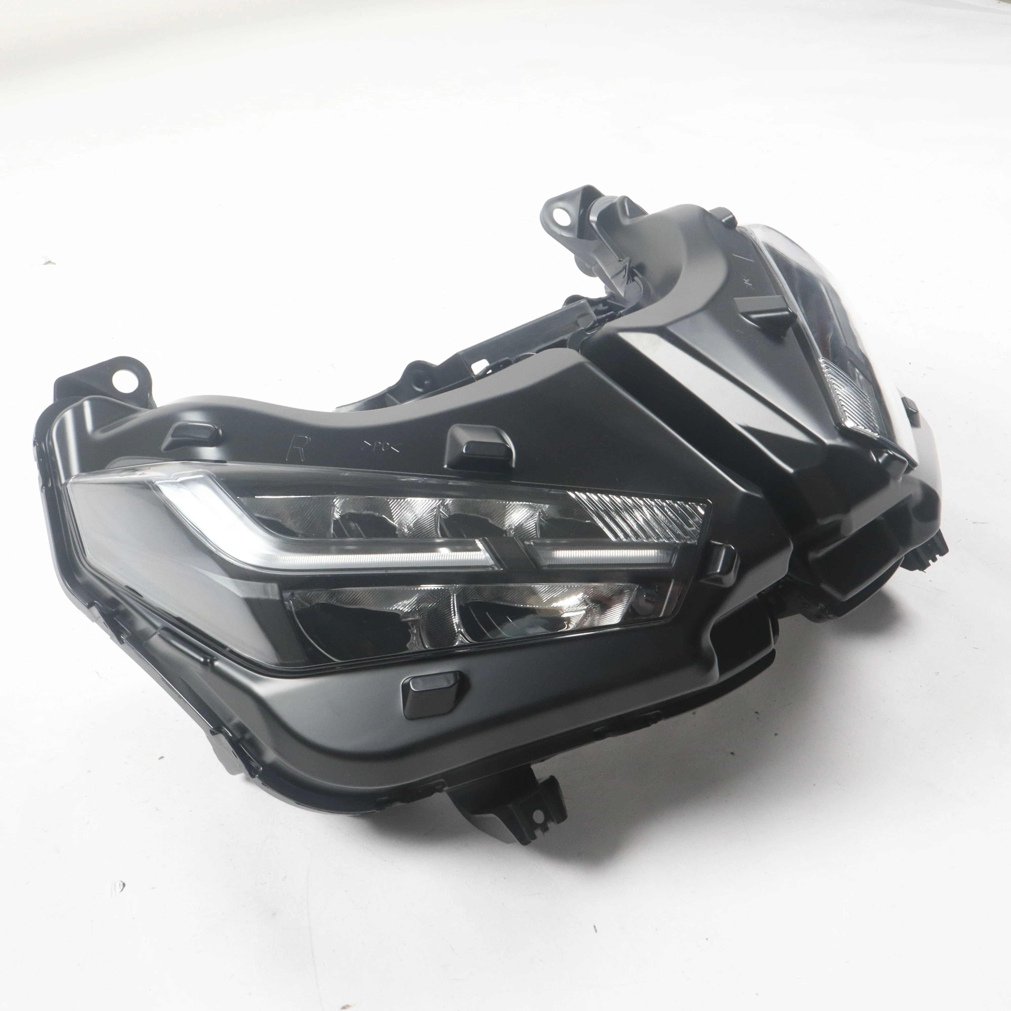 KOLMIO-LAM 2021-2024 LED Headlamp Assembly for XADV750 Clear Front Lighting Indicator for Motorcycle Lighting Systems