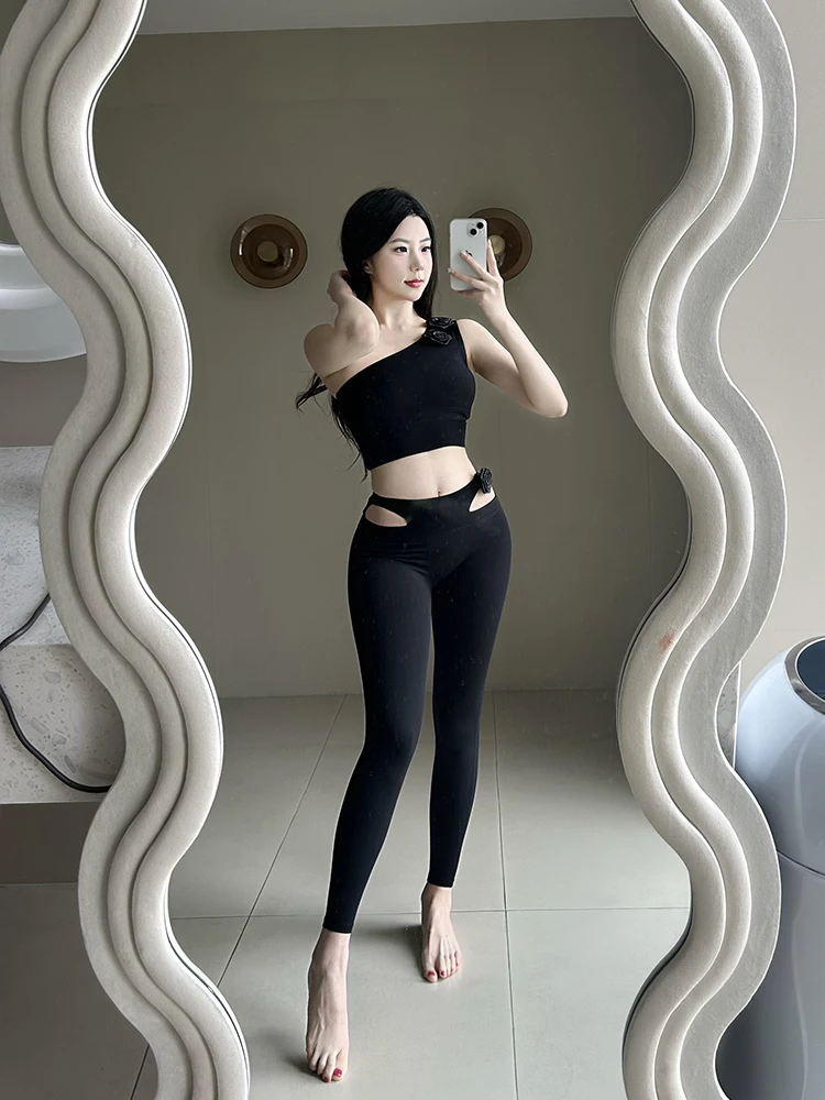 Pure Desire Flower Gilet sportivo a spalla singola Pantaloni lunghi da yoga fitn da donna Set Abito estivo sexy Diaam con orecchio sinistro