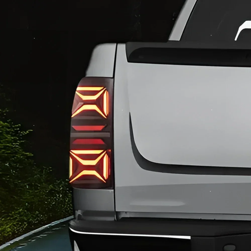 For Chevrolet Silverado 2007-2018 Auto Rear Back Lamps Upgrade Dynamic Blink Turn Lights Accessories LED Car Taillights Assembly