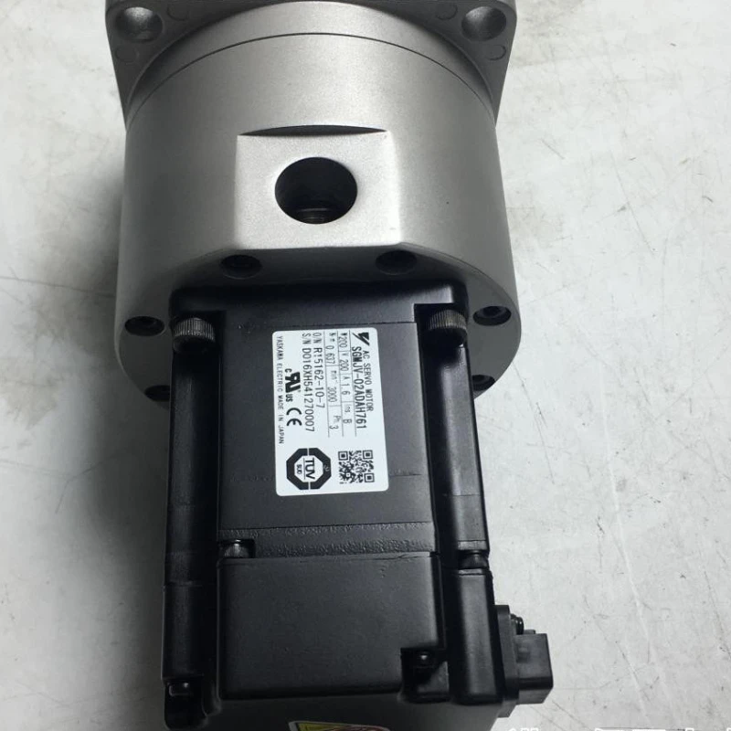 

SGMJV-02ADAH16C reducer SGMJV-02ADAH761 servo motor