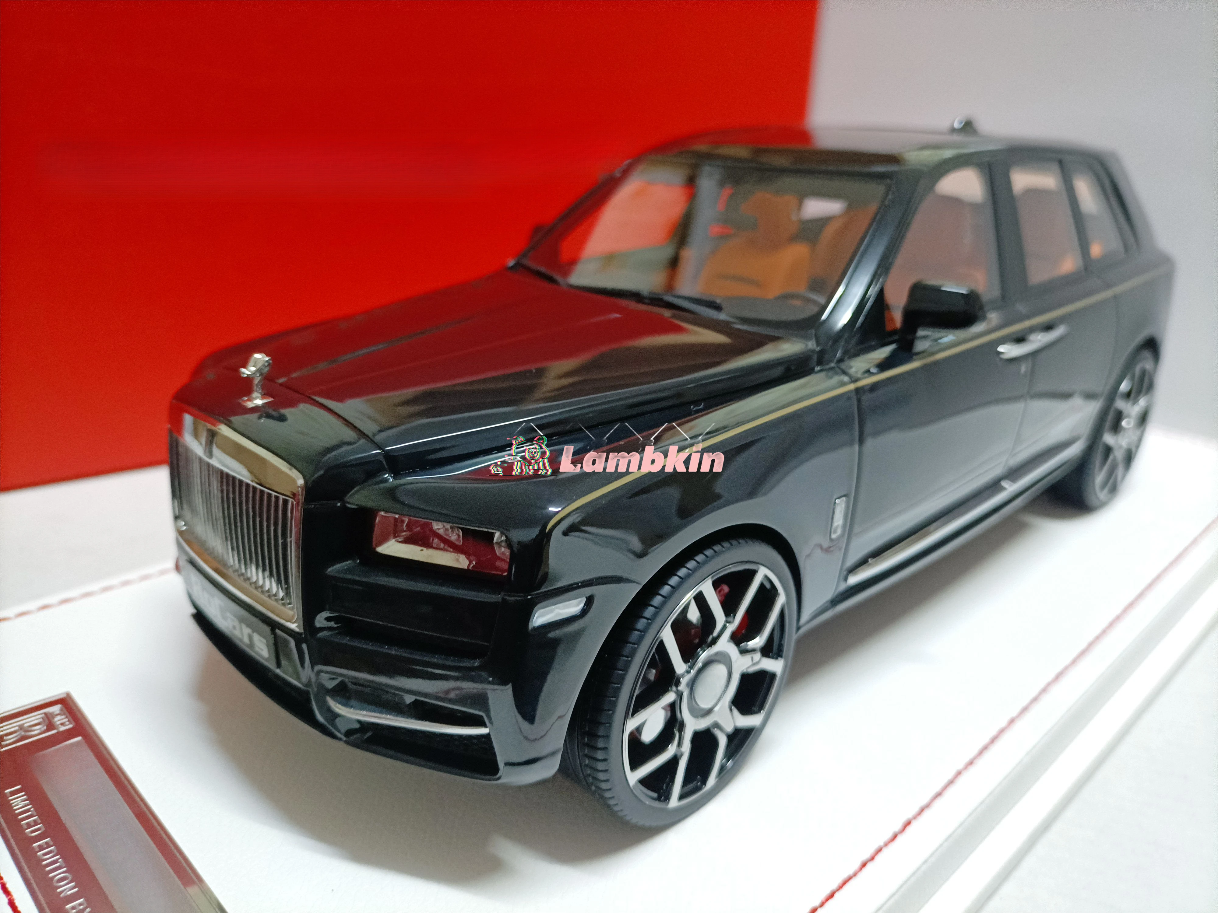 

SC 1/18 rolls-royce Cullinan glossy black luxury sedan model resin unopenable ornament collection gifts