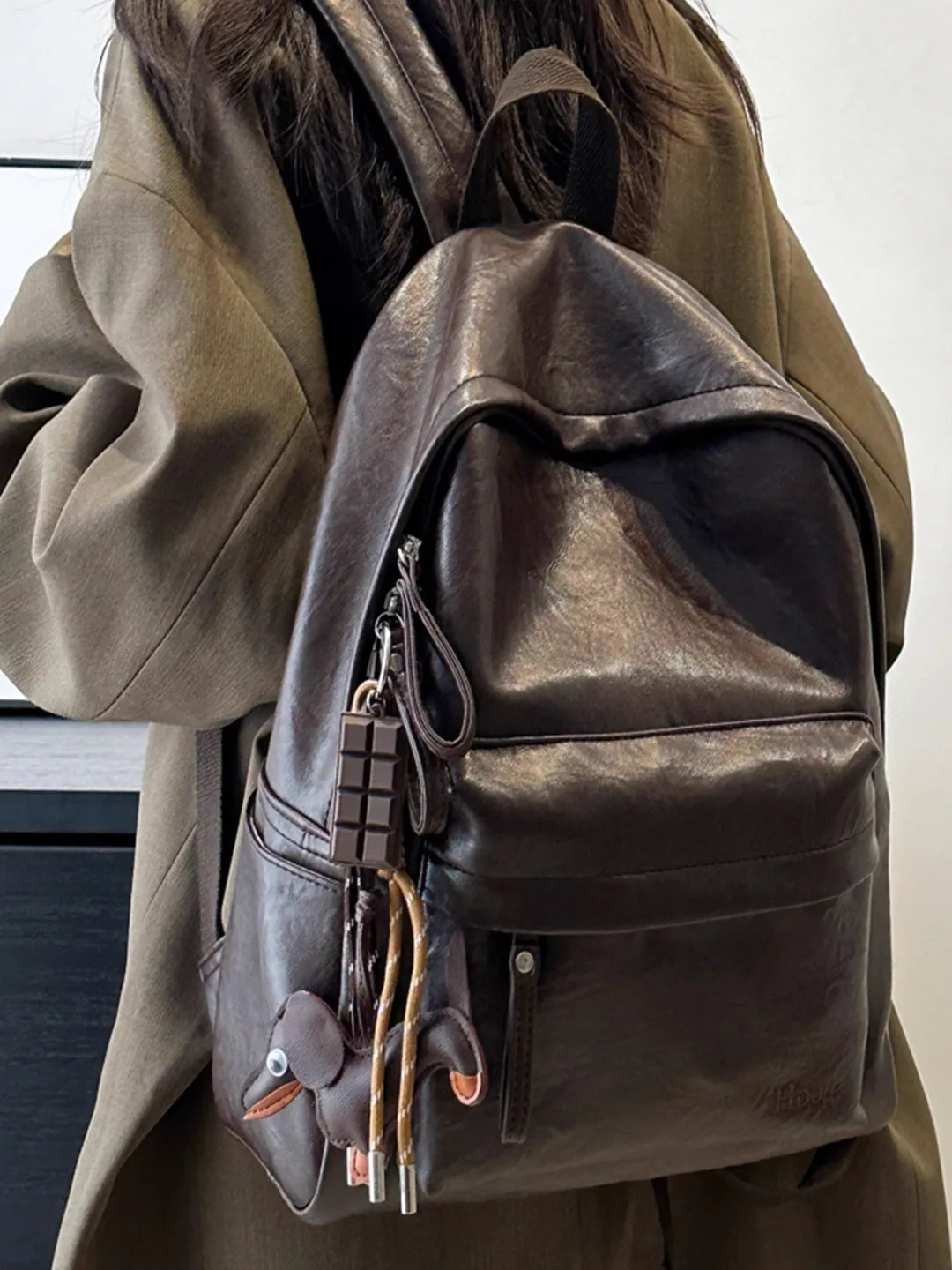 

Кожаная женская сумка через плечо, легкая, вместительная, повседневная, простая, школьная сумка MKDA, новинка 2025 года